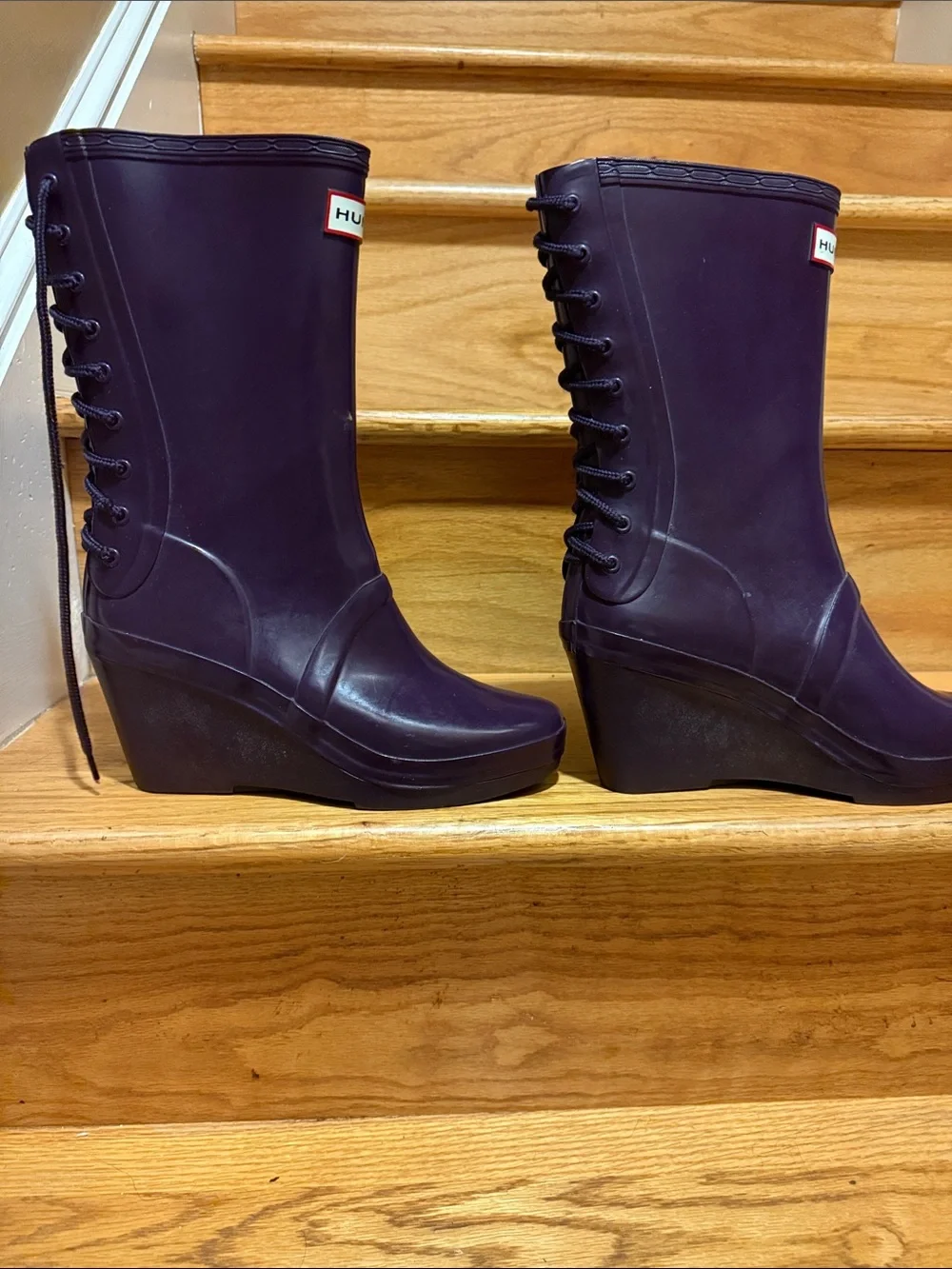 Hunter Purple Gloss Lace-Back Rain Boots